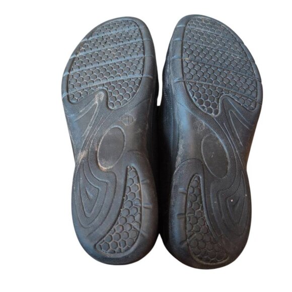 Classic Editions Shoes Black Memory Foam Pumps Lightweight Vented Mary Jane Shoe - Picture 5 of 5